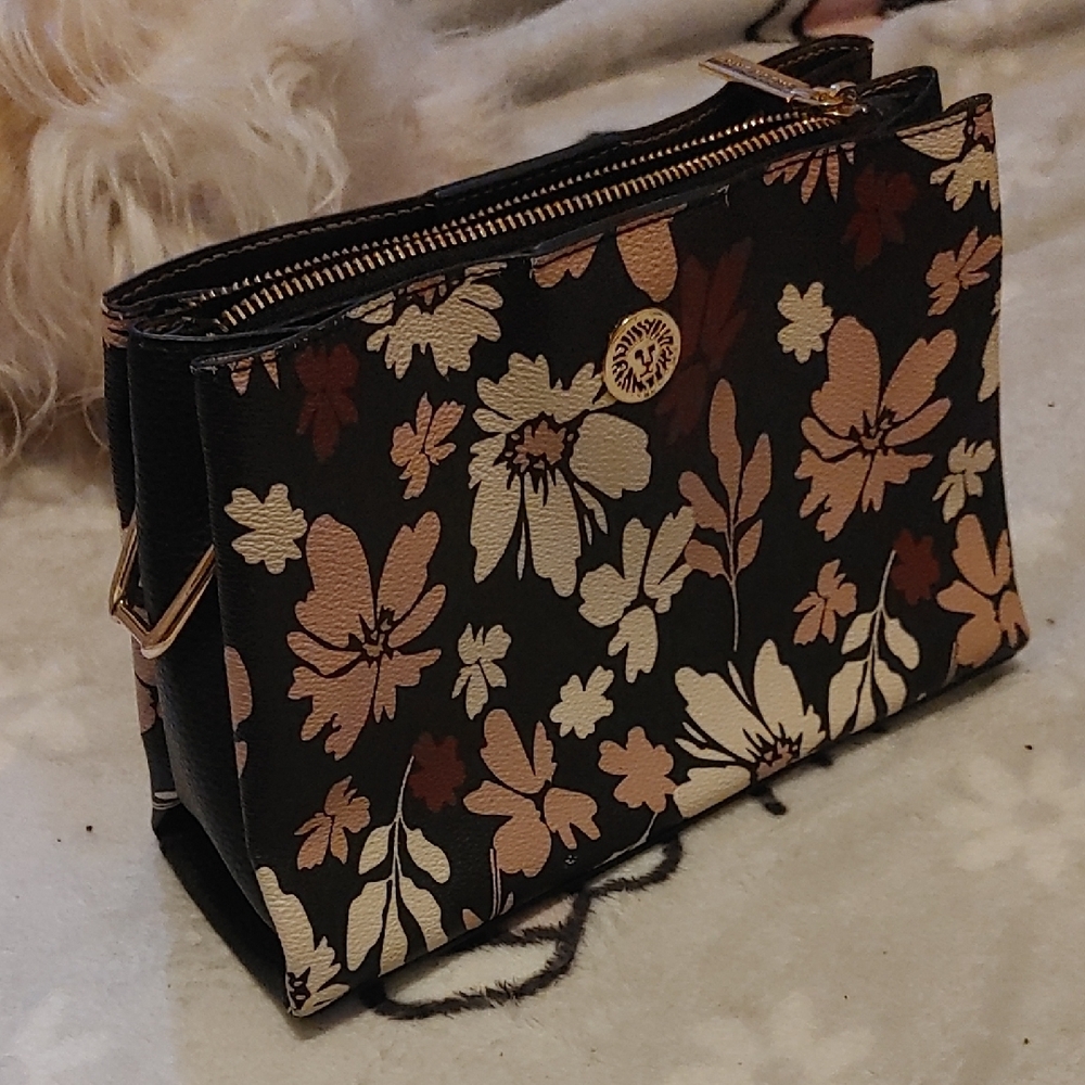 Floral Black and Pink Women's Bag - Picture 7 of 7